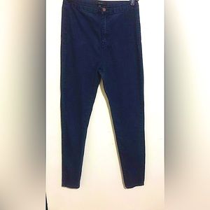 Forever 21 jeans size 8